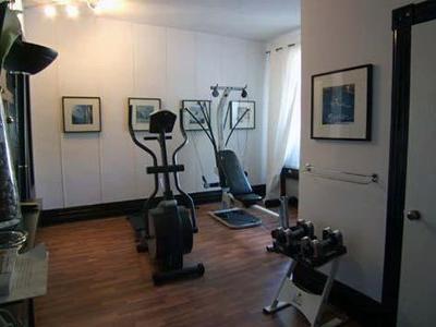 Clarion Inn & Suites Белвил Екстериор снимка